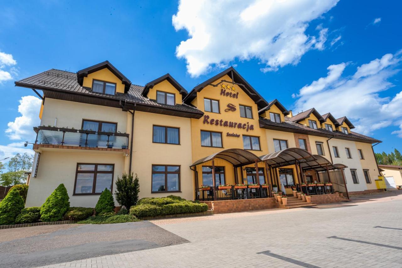 Hotel Szelcow Lesko Eksteriør billede